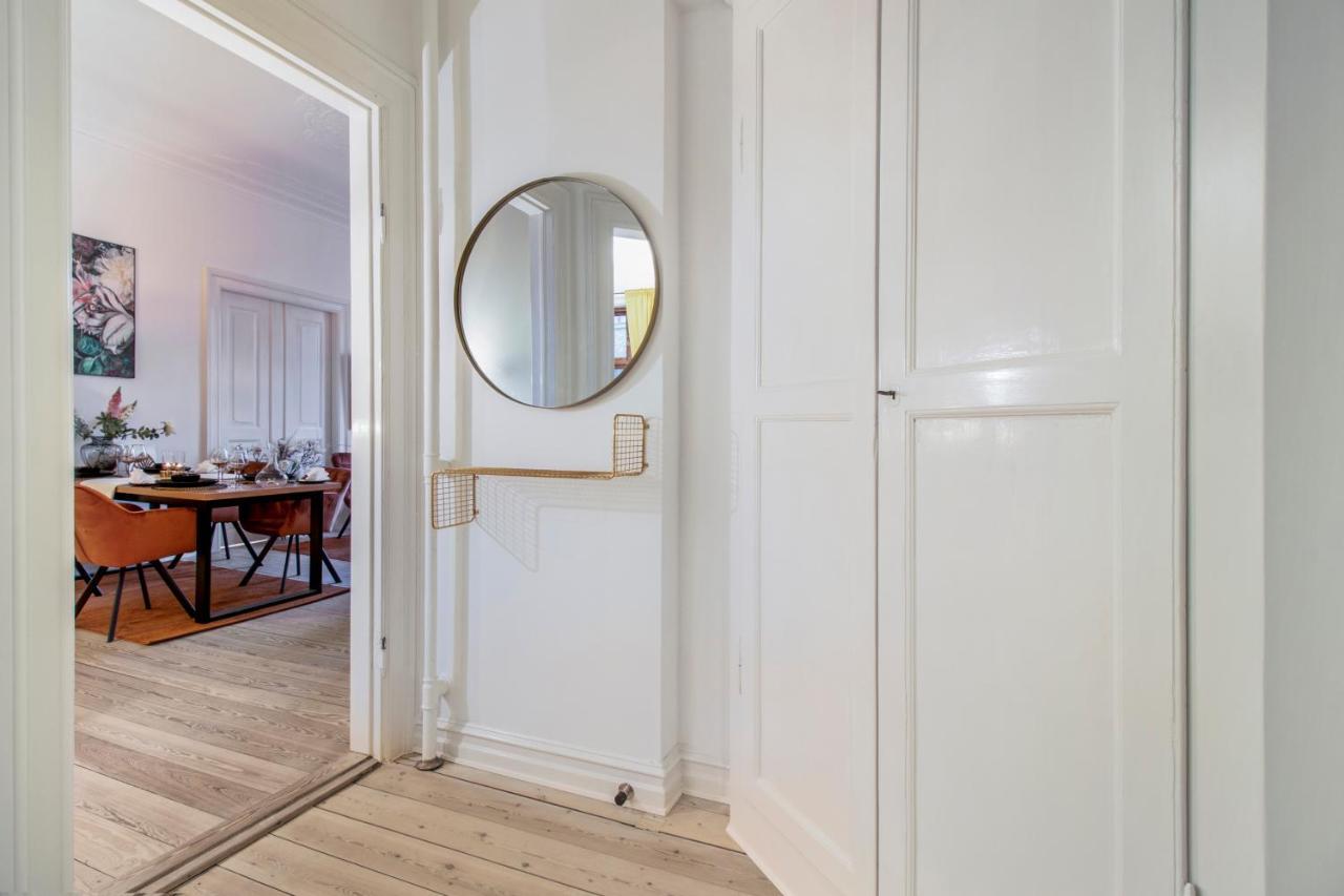 The Modern Aarhus Getaway Apartment Bagian luar foto